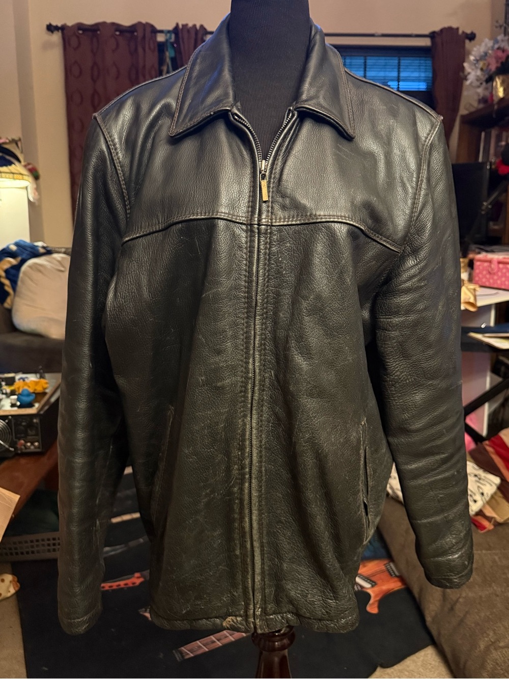 Classic Black Leather Zip-Front Men's Jacket | Columbia | Size Large
